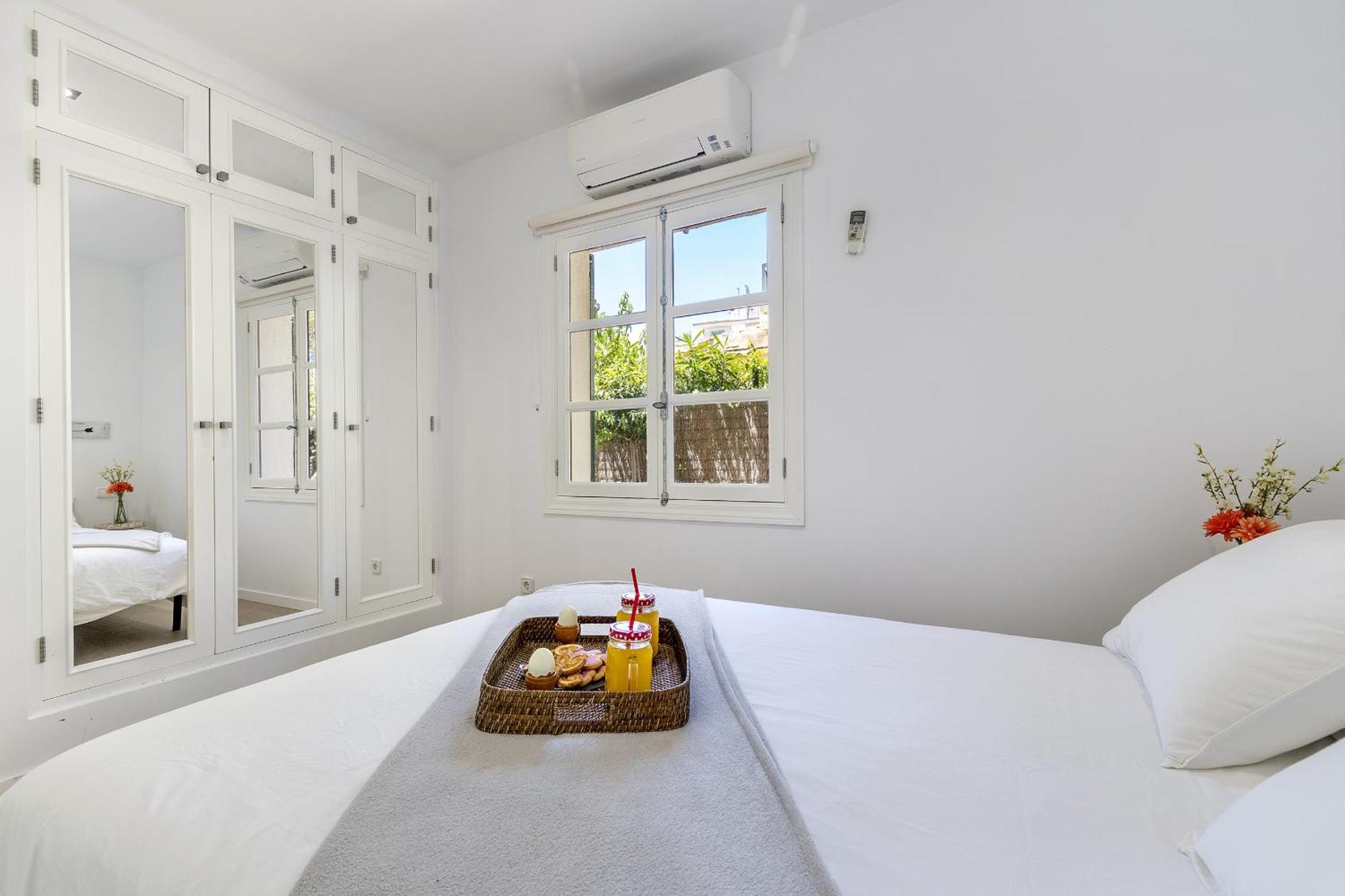 Just 150 M From The Alcudia Apartment